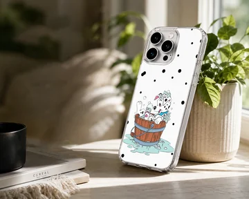 101 Dalmatians puppy in bath with bubbles phone case — Lifestyle