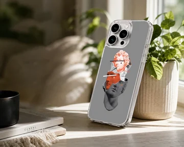Aesthetic abstract art with modern design on phone case — Lifestyle