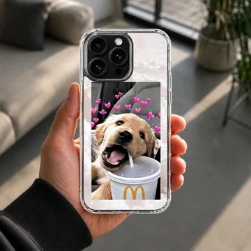 Photographic design of an aesthetic dog with hearts on phone case — Lifestyle