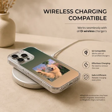Aesthetic dog with a serene background on phone case — Charging