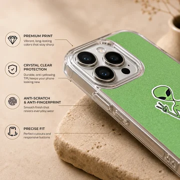 Aliens cartoon with peace sign on green background phone case — Info