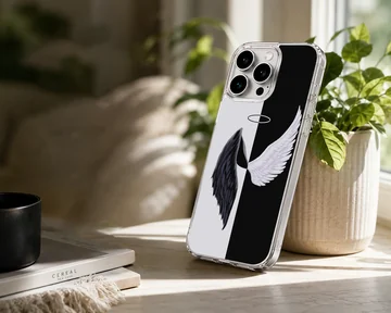 Black and white angel wings design on phone case — Lifestyle