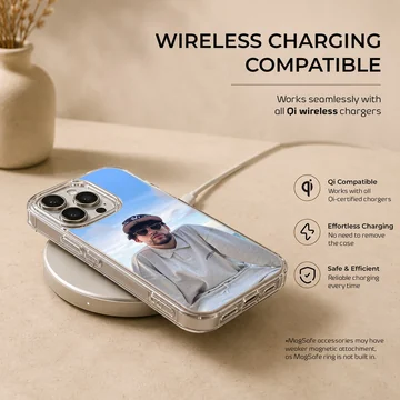 Photographic design of Bad Bunny on phone case — Charging