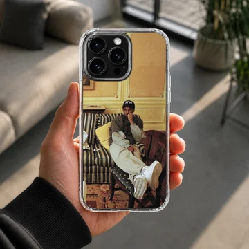 Basketball action scene depicted on phone case — Lifestyle