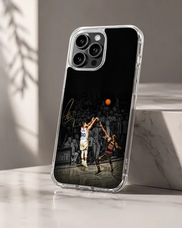 Dynamic basketball action scene printed on phone case — Hero