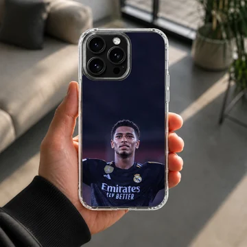 Dynamic photo of football player on phone case. — Lifestyle