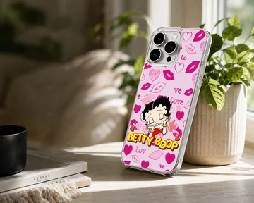 Betty Boop cartoon art with kisses and hearts on phone case — Lifestyle