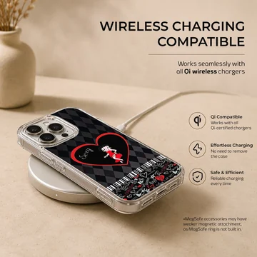 Betty Boop phone case with heart design — Charging