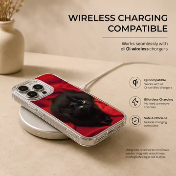 Black cat with green eyes on red background phone case — Charging