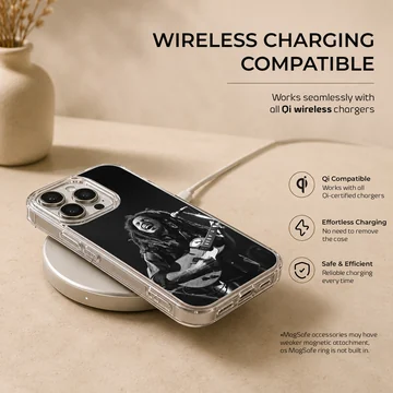 Iconic photograph of Bob Marley playing guitar on phone case — Charging