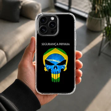 Brazil Flag with skull design on phone case — Lifestyle