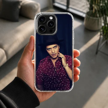 Bruno Mars portrait in hat and red shirt phone case — Lifestyle