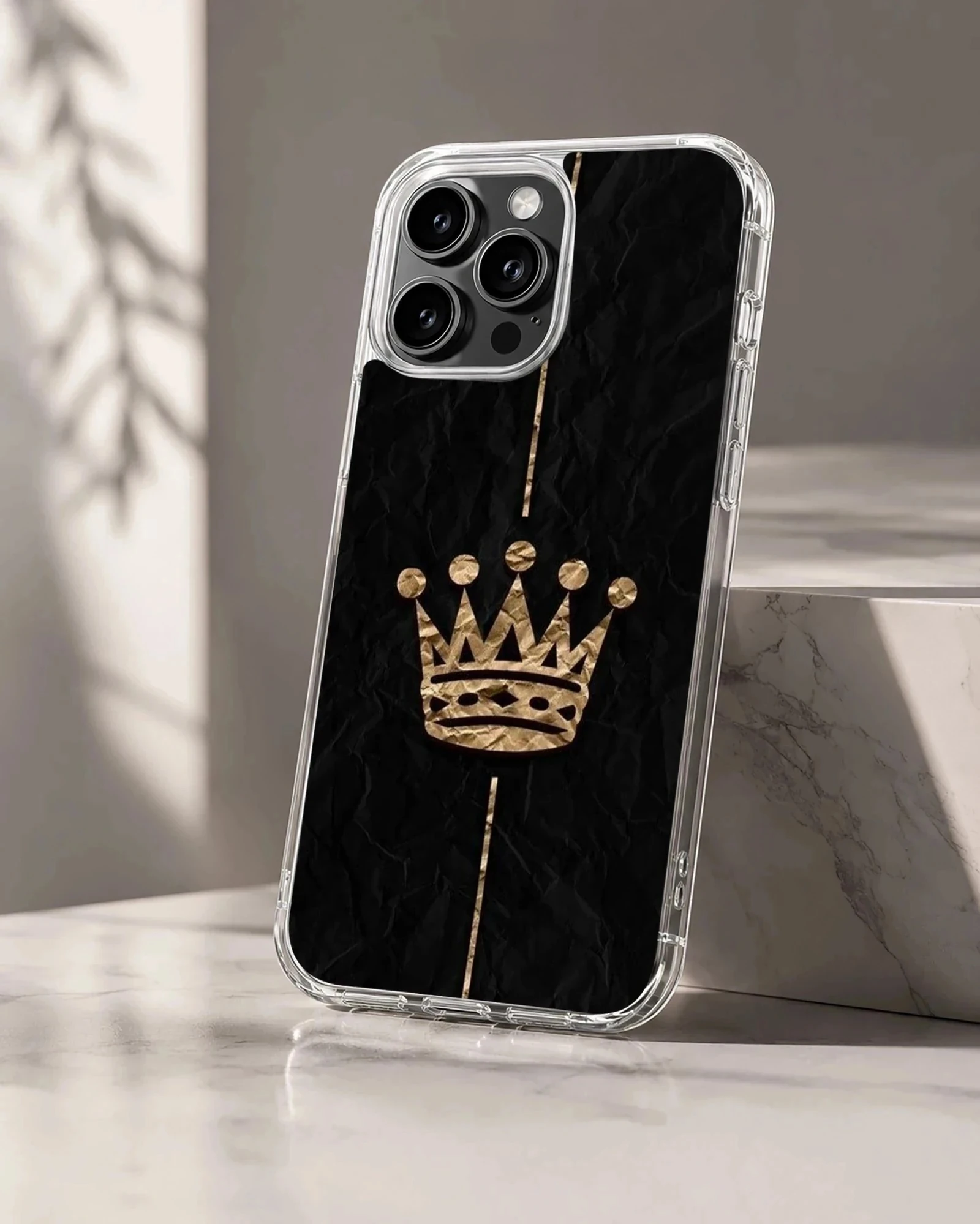 Stylish crown design on textured black phone case