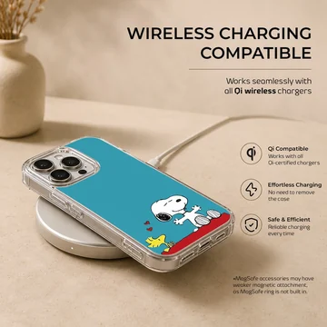 Snoopy and Woodstock cartoon artwork on blue phone case — Charging
